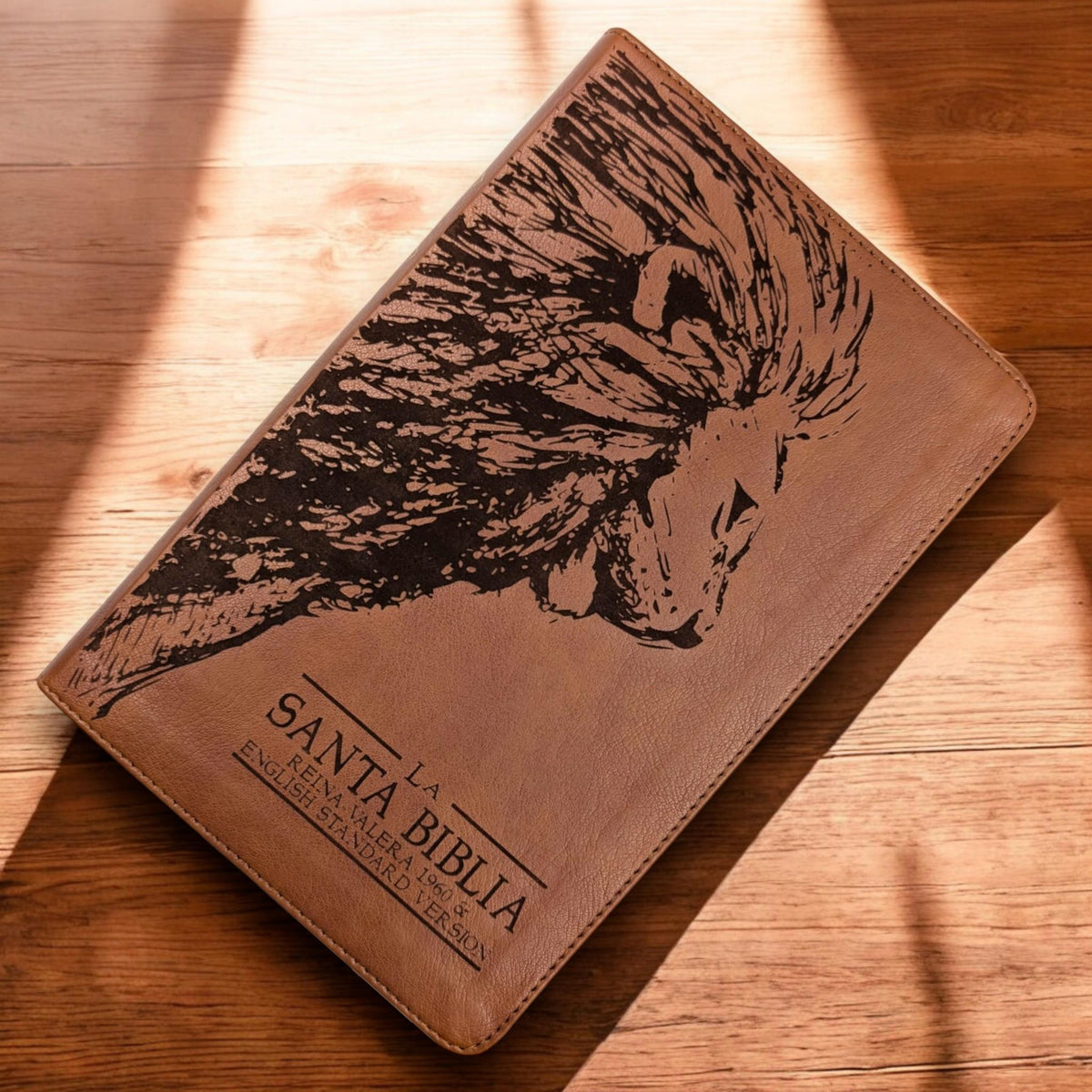 Personalized ESV Spanish English Parallel Bible: Engraved Lion, Reina-Valera Translation