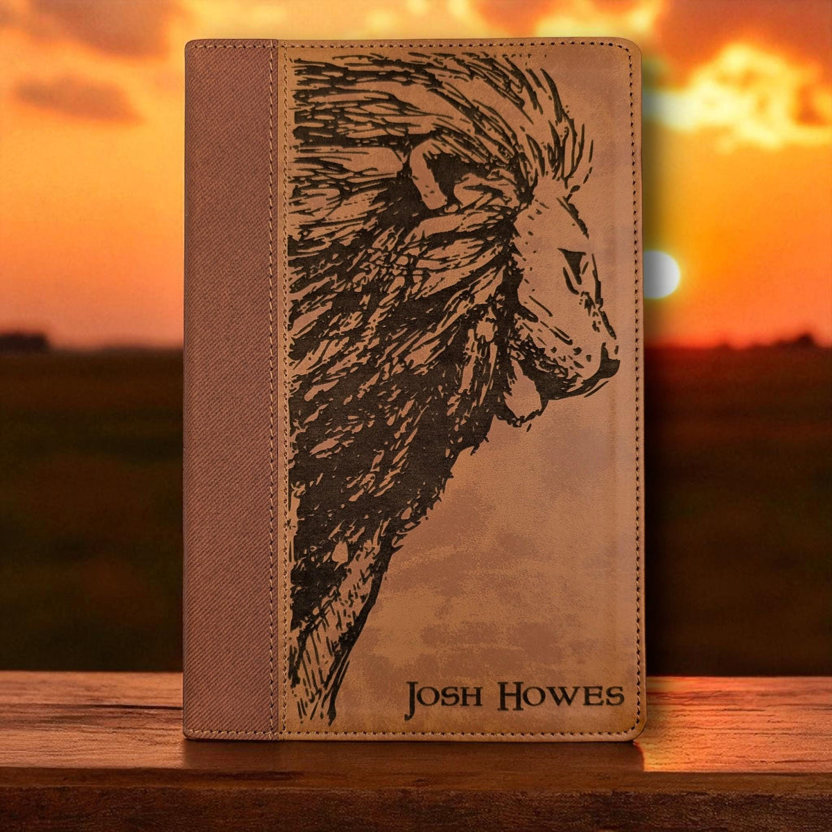 Personalized NIV Bible Large Print: Engraved Lion, Brown Leatherlike